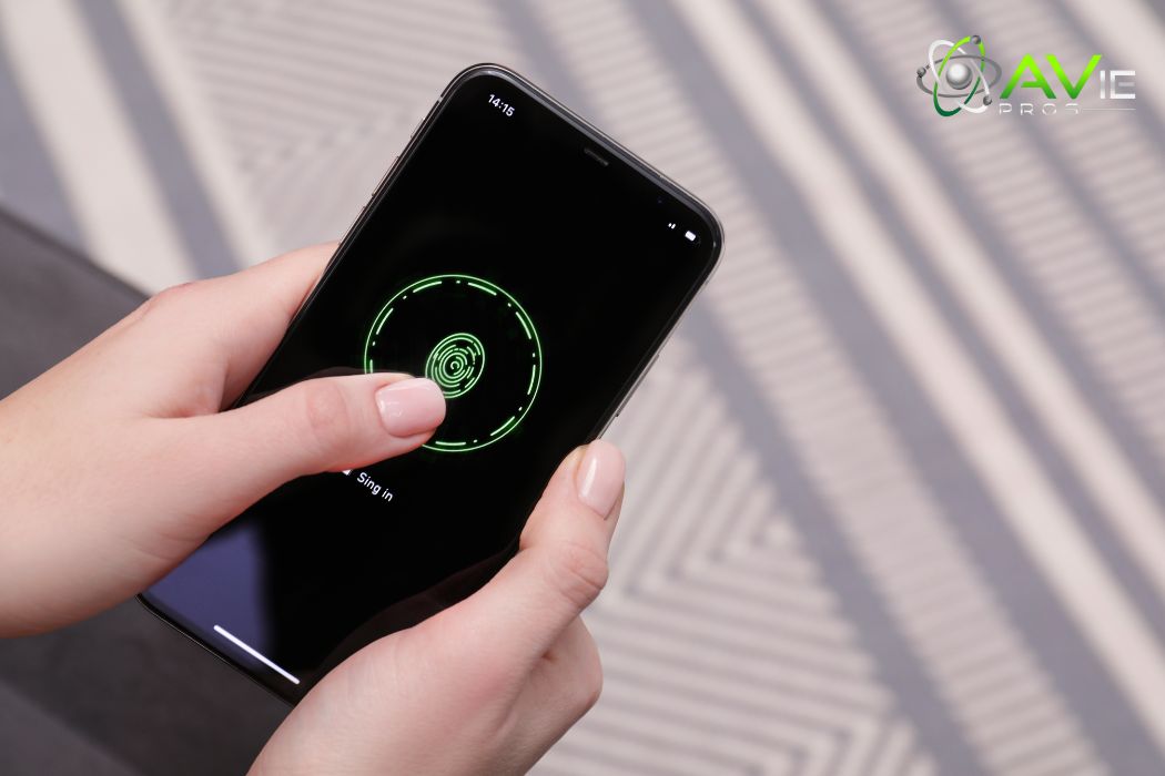 Protected Your Smartphone with Your finger, face, or PIN