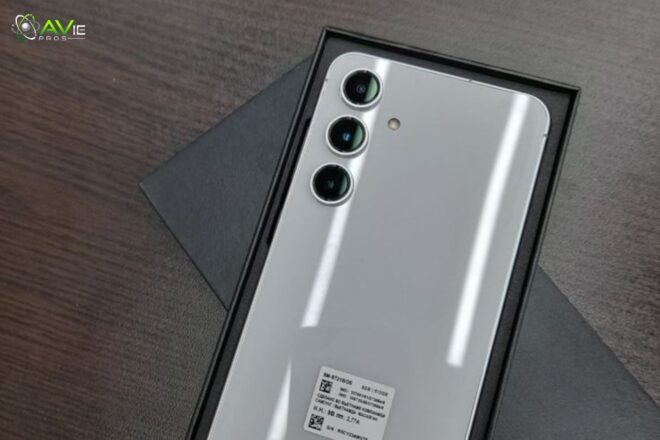 Samsung Galaxy S23 vs S24 Camera